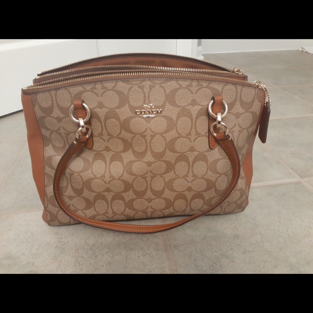 Coach classic brown tote bag *Authentic*